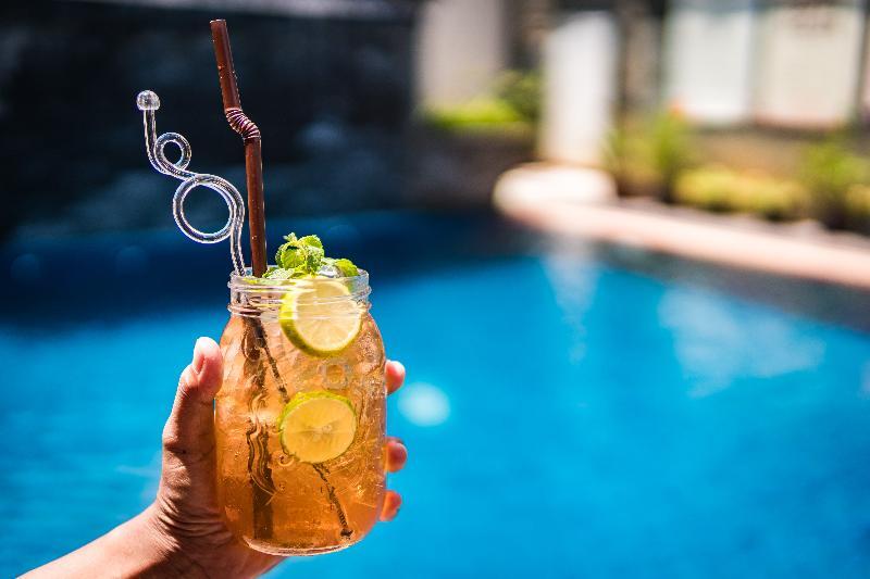 Antonios Villa Hotel Siem Reap Bagian luar foto